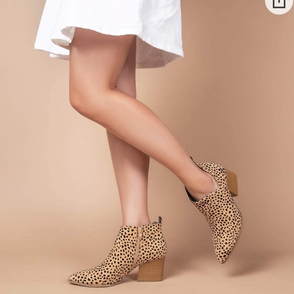 Qupid Nava Asymmetrical Chop Out Ankle Boots